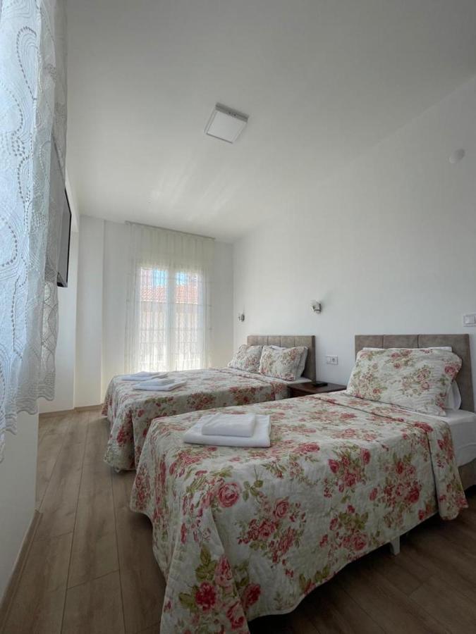 Adil Pansiyon Cesme Exterior photo