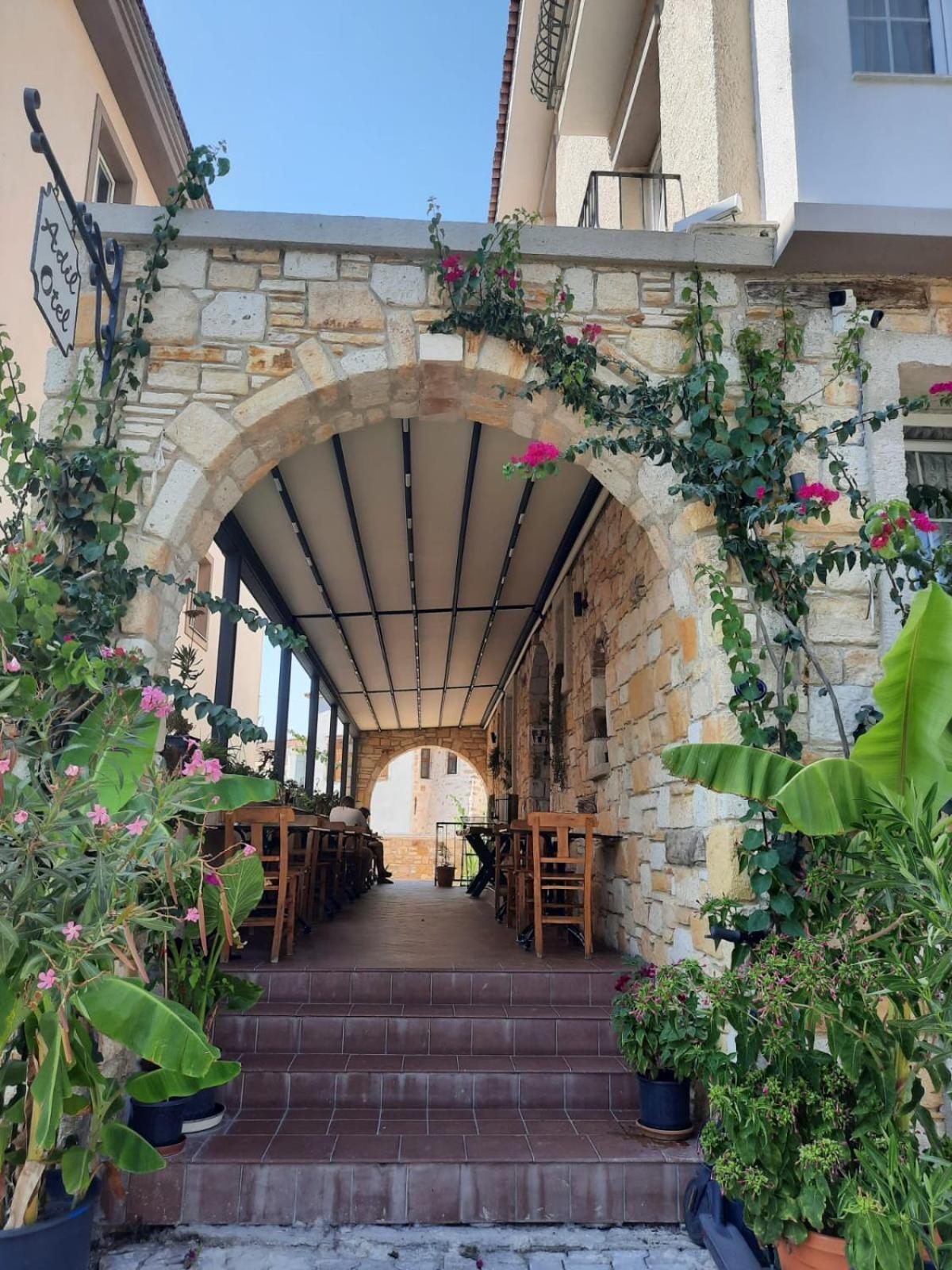 Adil Pansiyon Cesme Exterior photo