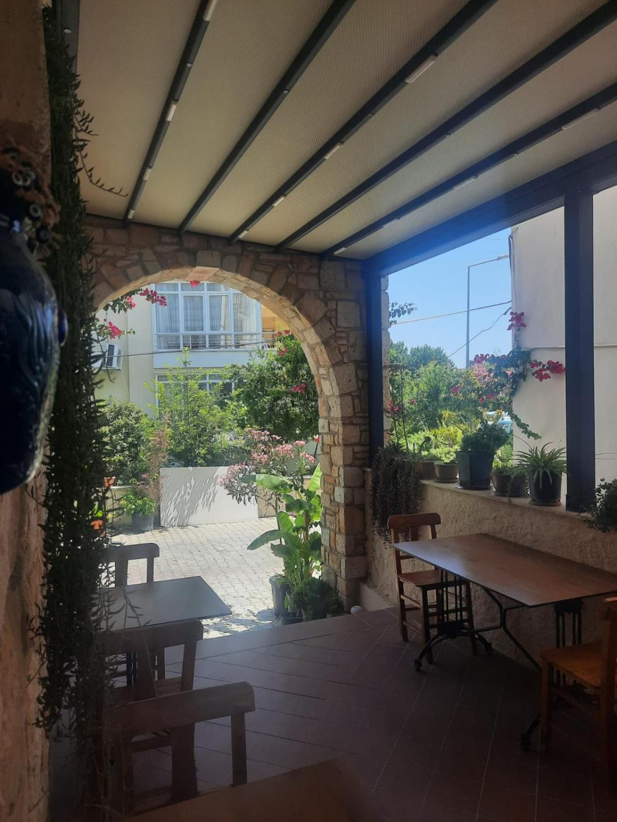 Adil Pansiyon Cesme Exterior photo